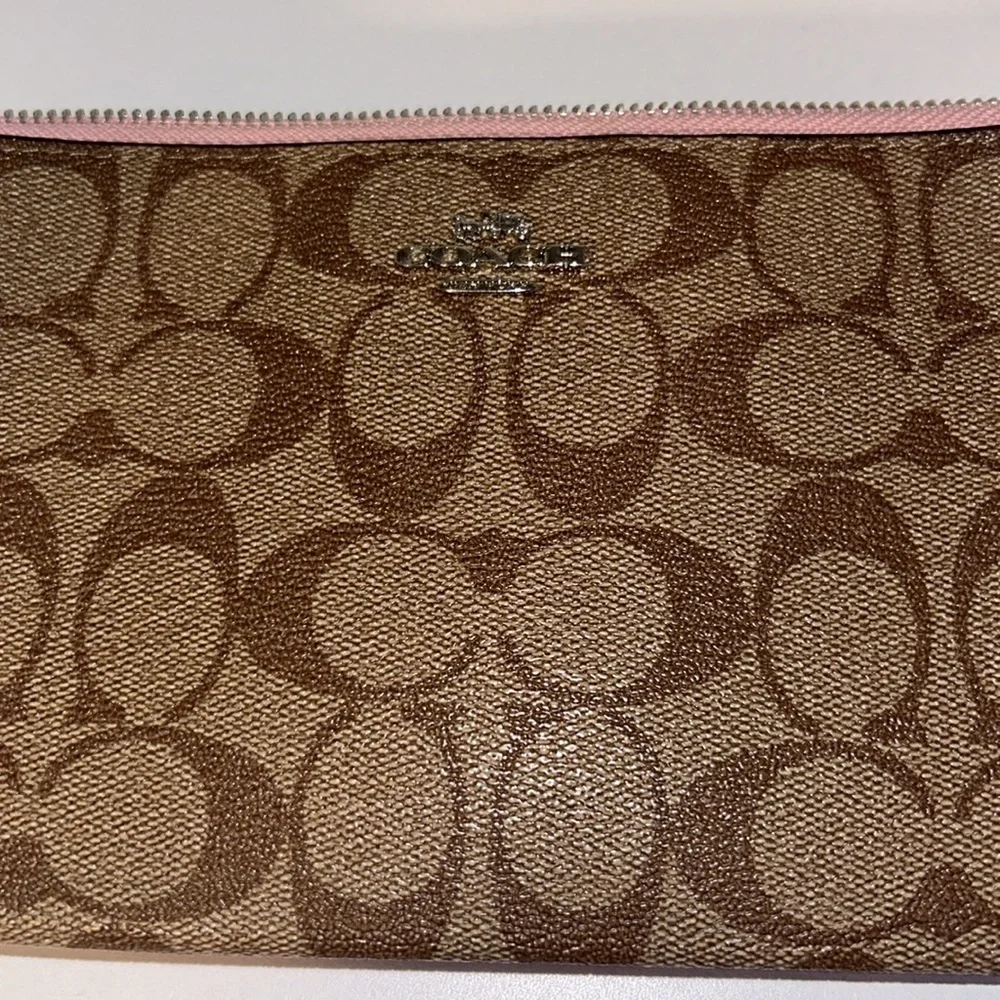Coach Double Zip Wallet Pink And Brown Wristlet - Picture 5 of 6